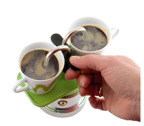 Cafetera Mini 2 tazas con tazitas verdes 